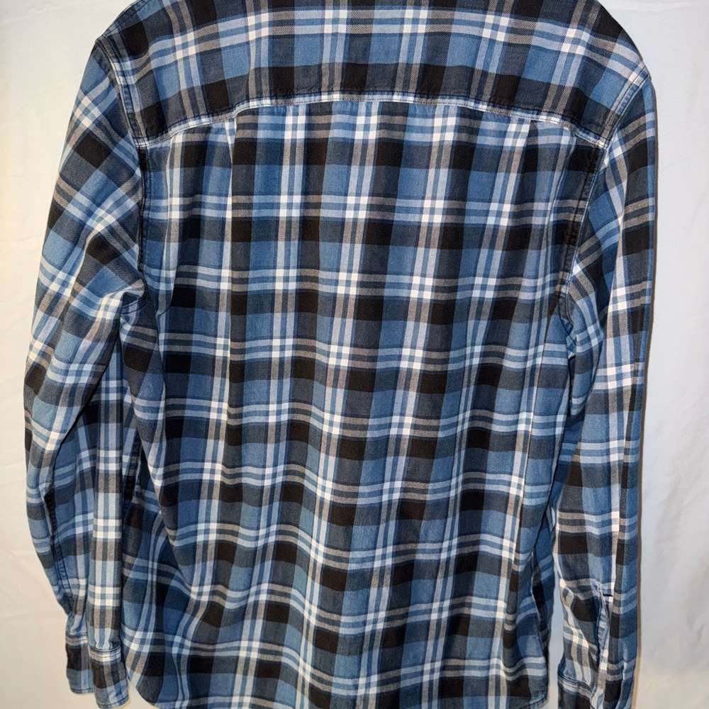 American Eagle Outfitters Navy and White and black Plaid Shirt, size Large - Picture 4 of 7